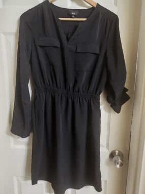 Massimo Black Long-Sleeve V-Neck Dress with Elastic Waist